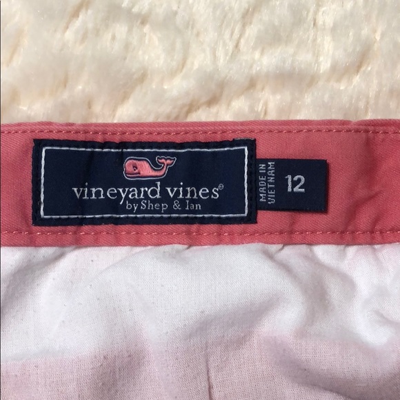 Vineyard Vines Boys Shorts Size 12 - Picture 3 of 4